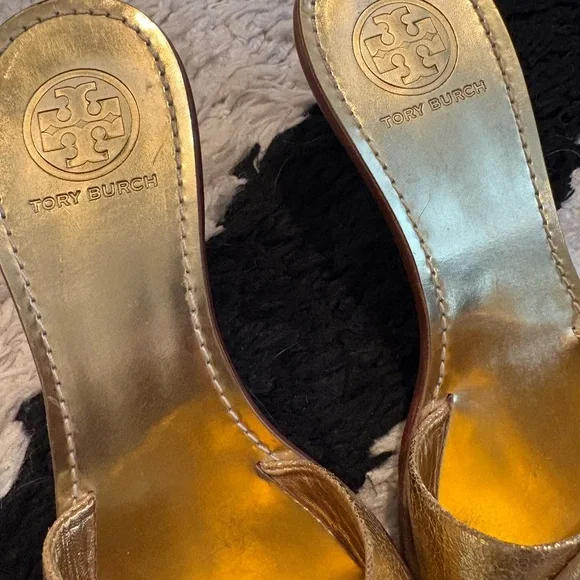 Tory Burch Reva Logo Gold Heeled Sandals Size 8.5 - Picture 6 of 6
